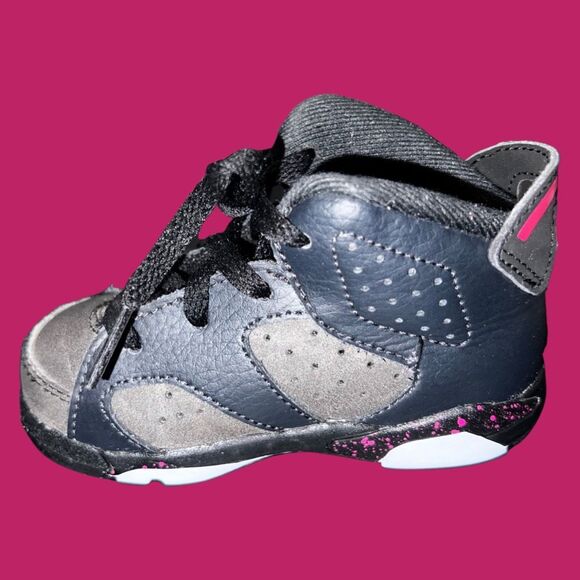 Infant Girls Nike Air Jordan Vi 6 Hyper Pink Retro 2016 543389-008 Size 6C - Picture 6 of 7